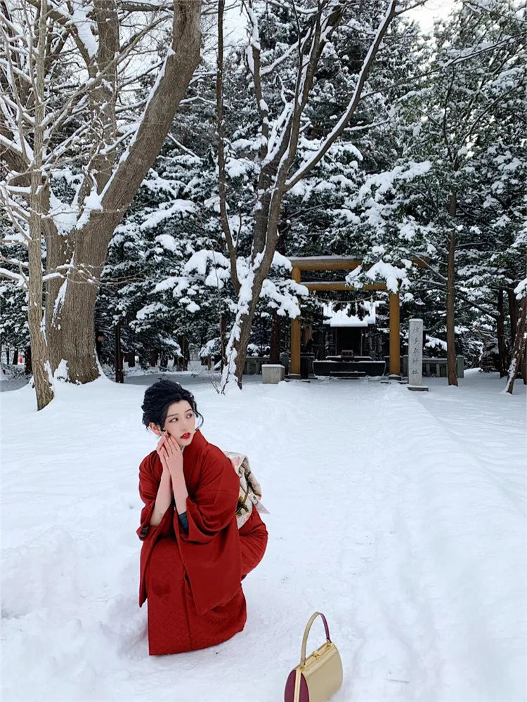 Kimono japonais femme traditionnel rouge | mihara