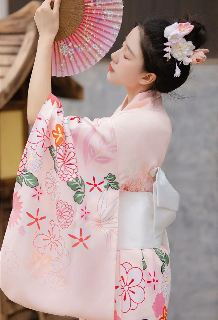 Kimono japonais femme rose | nakatsugawa