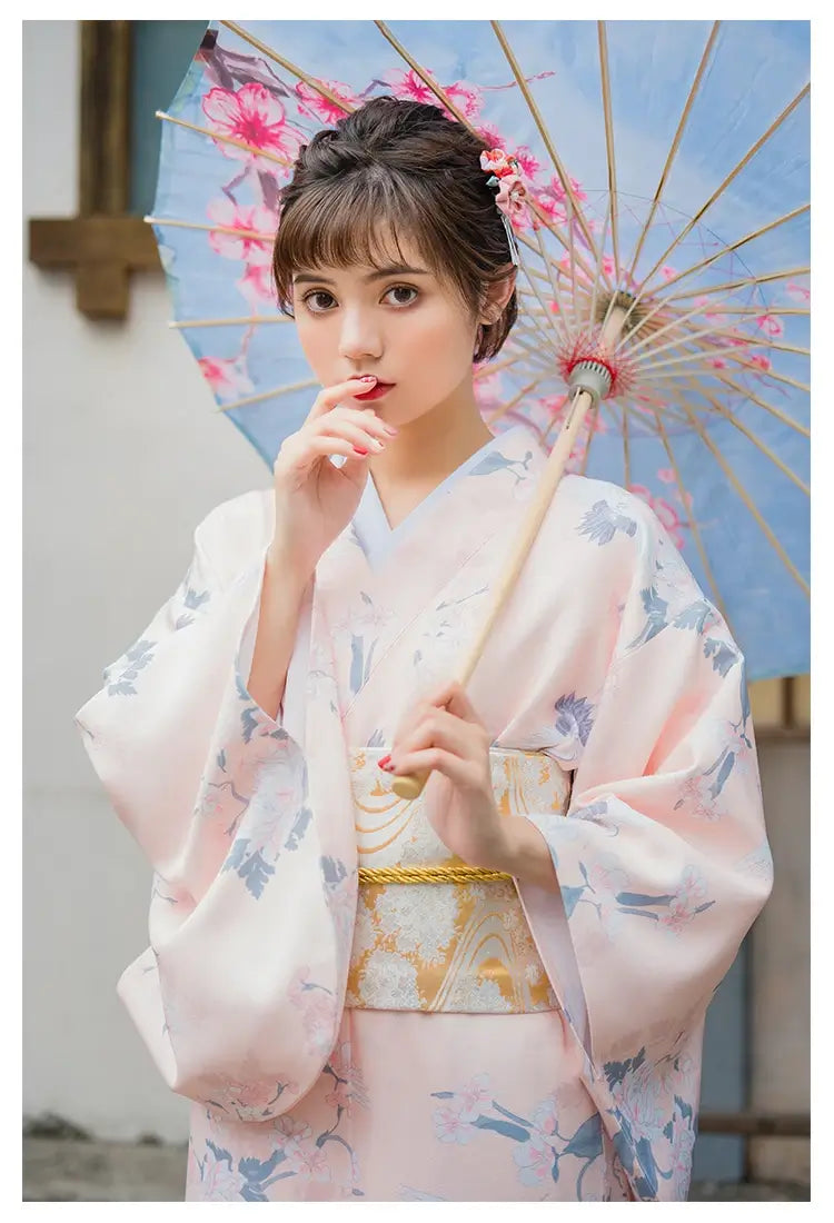 Kimono japonais traditionnel femme soie | tokai