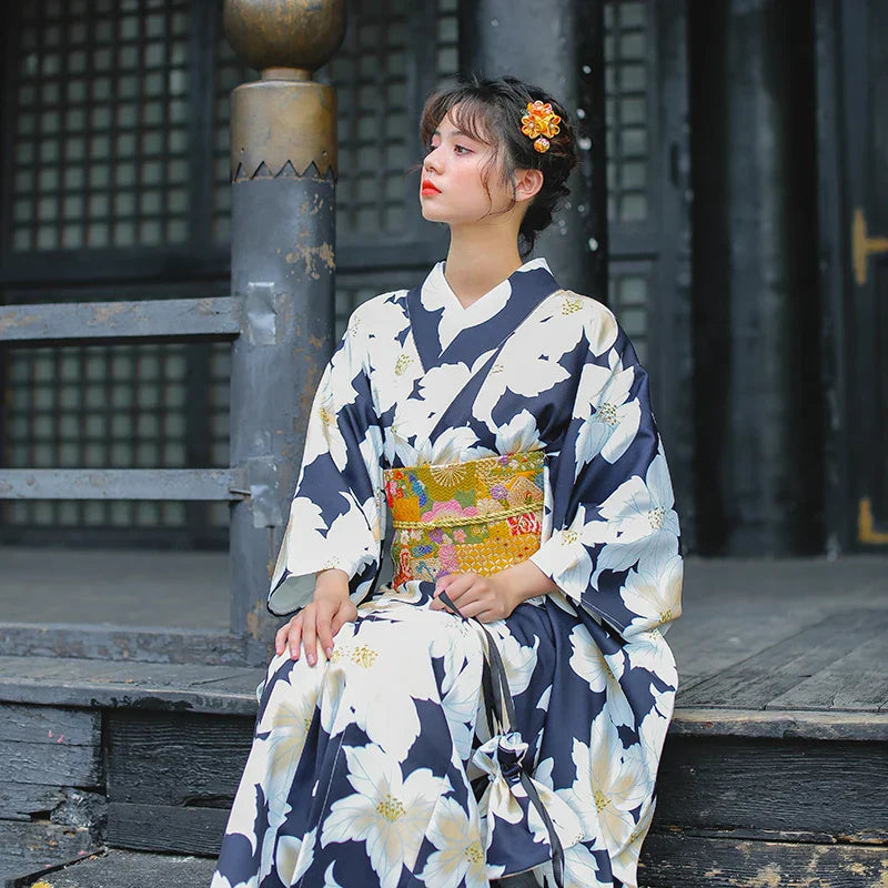 Kimono noir femme | kawazu