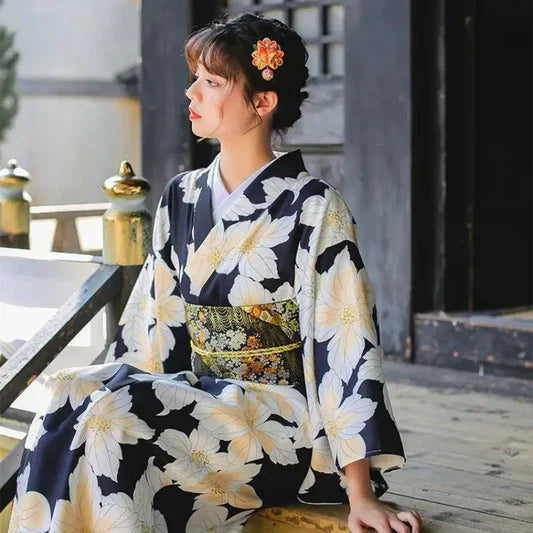 Kimono noir femme | kawazu