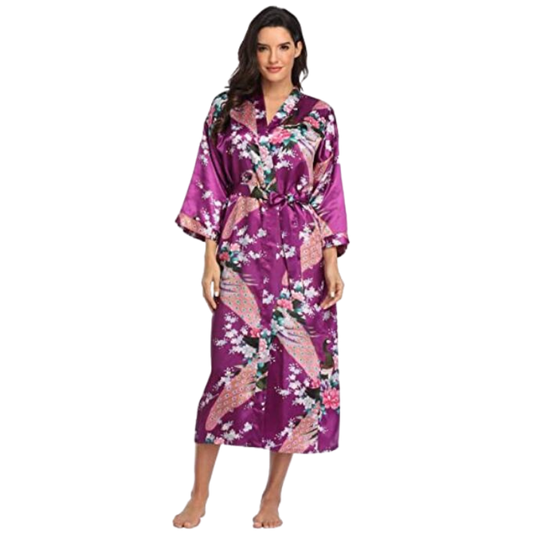 Peignoir kimono en soie florale violette avec lien à la taille.